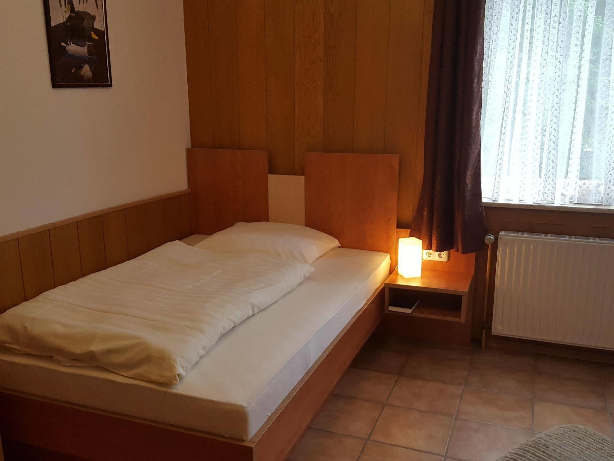 Waldhotel Zur Holzmuhle Eldagsen Экстерьер фото