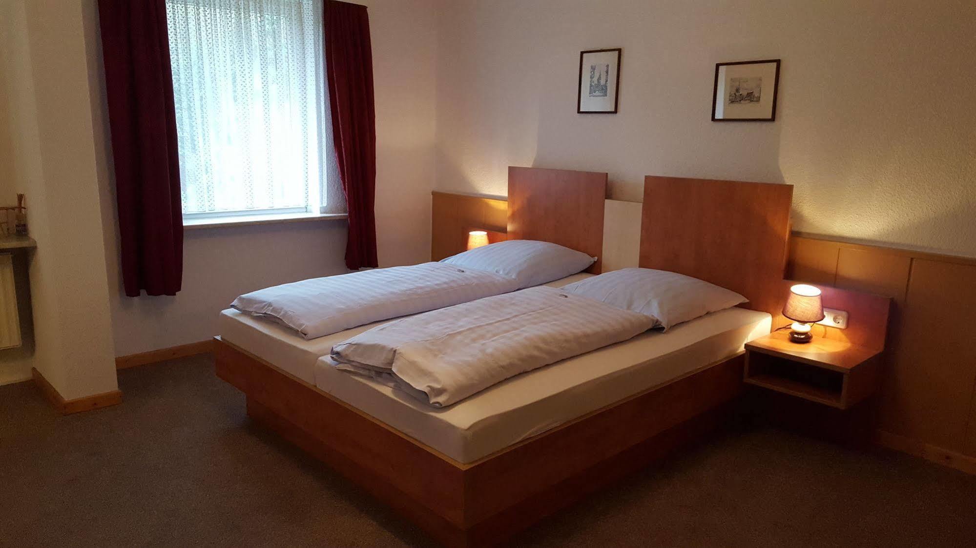 Waldhotel Zur Holzmuhle Eldagsen Экстерьер фото