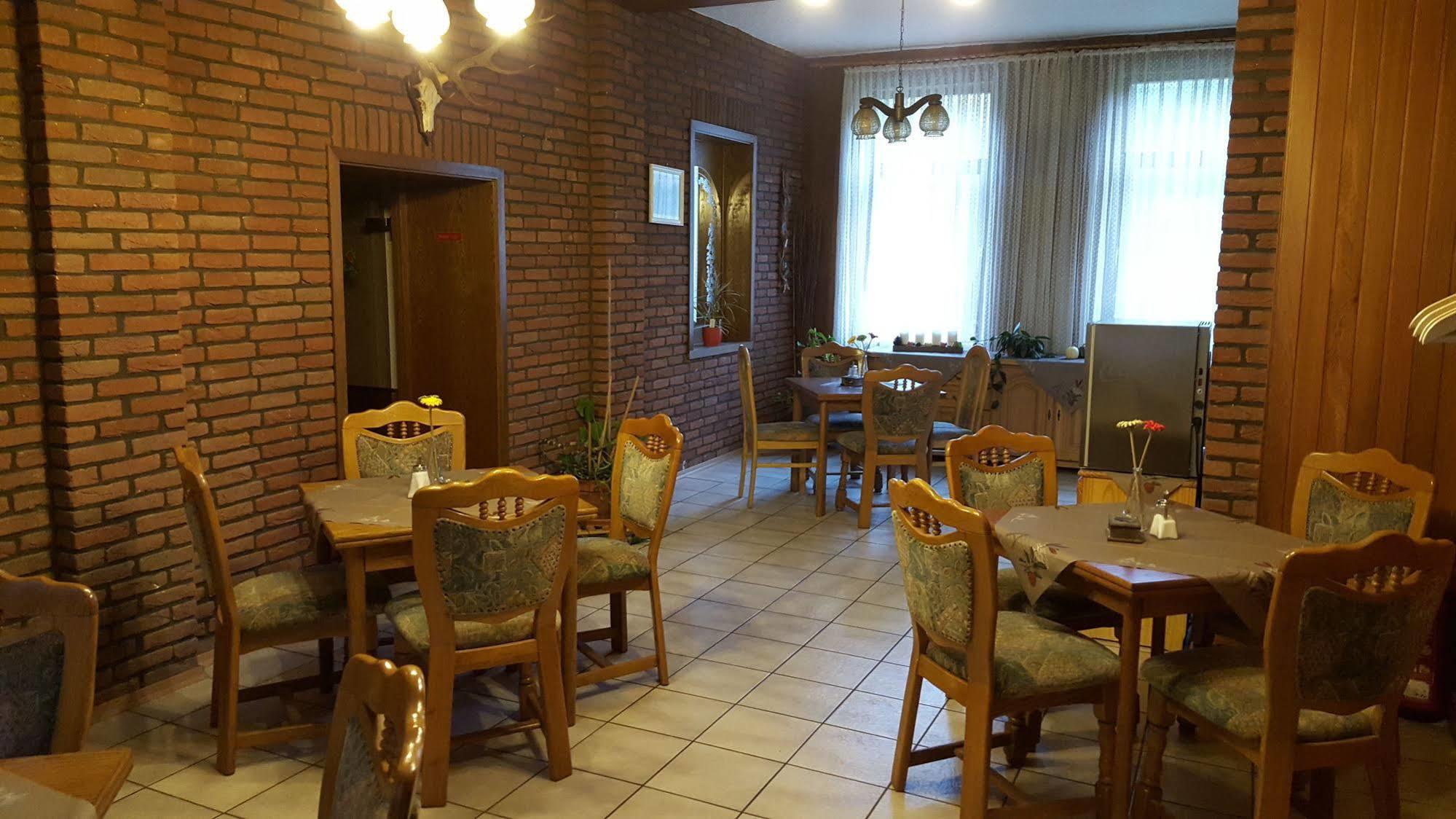 Waldhotel Zur Holzmuhle Eldagsen Экстерьер фото